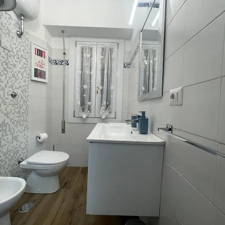 Dreamsrome Lux דירה *